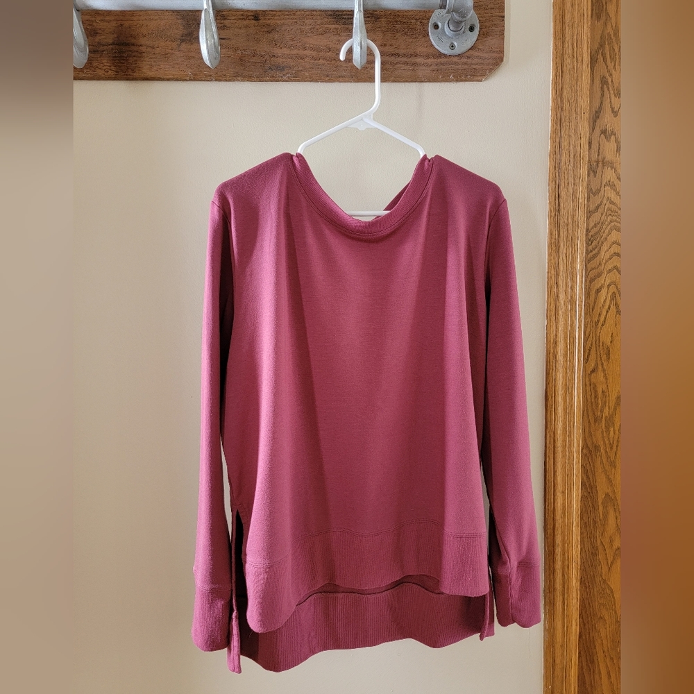MPG Serene Luxe side slit pullover, XL